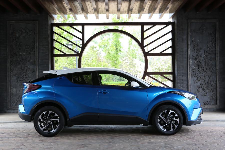  Toyota Izoa 2018 года  (фото 21 из 24)